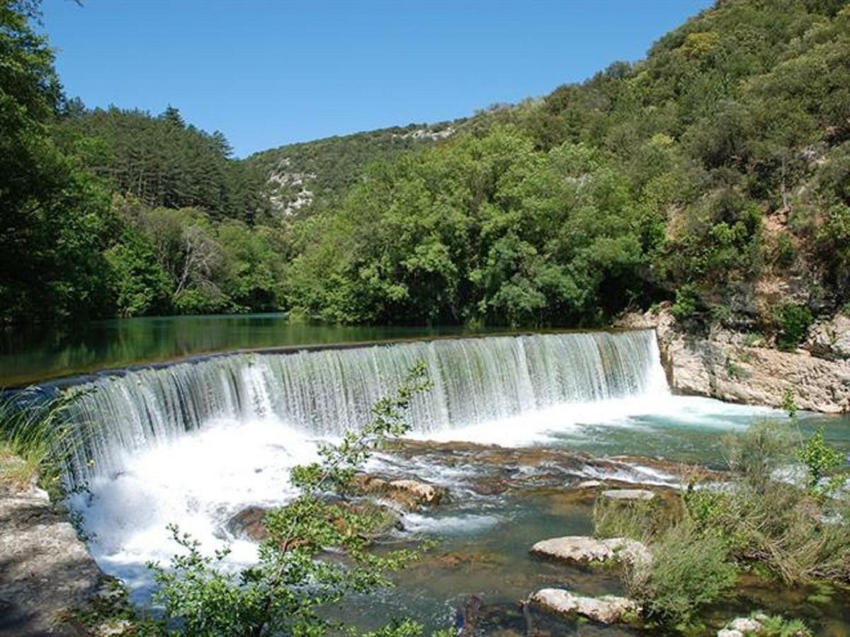 La Joliette Ξενοδοχείο Junas Εξωτερικό φωτογραφία