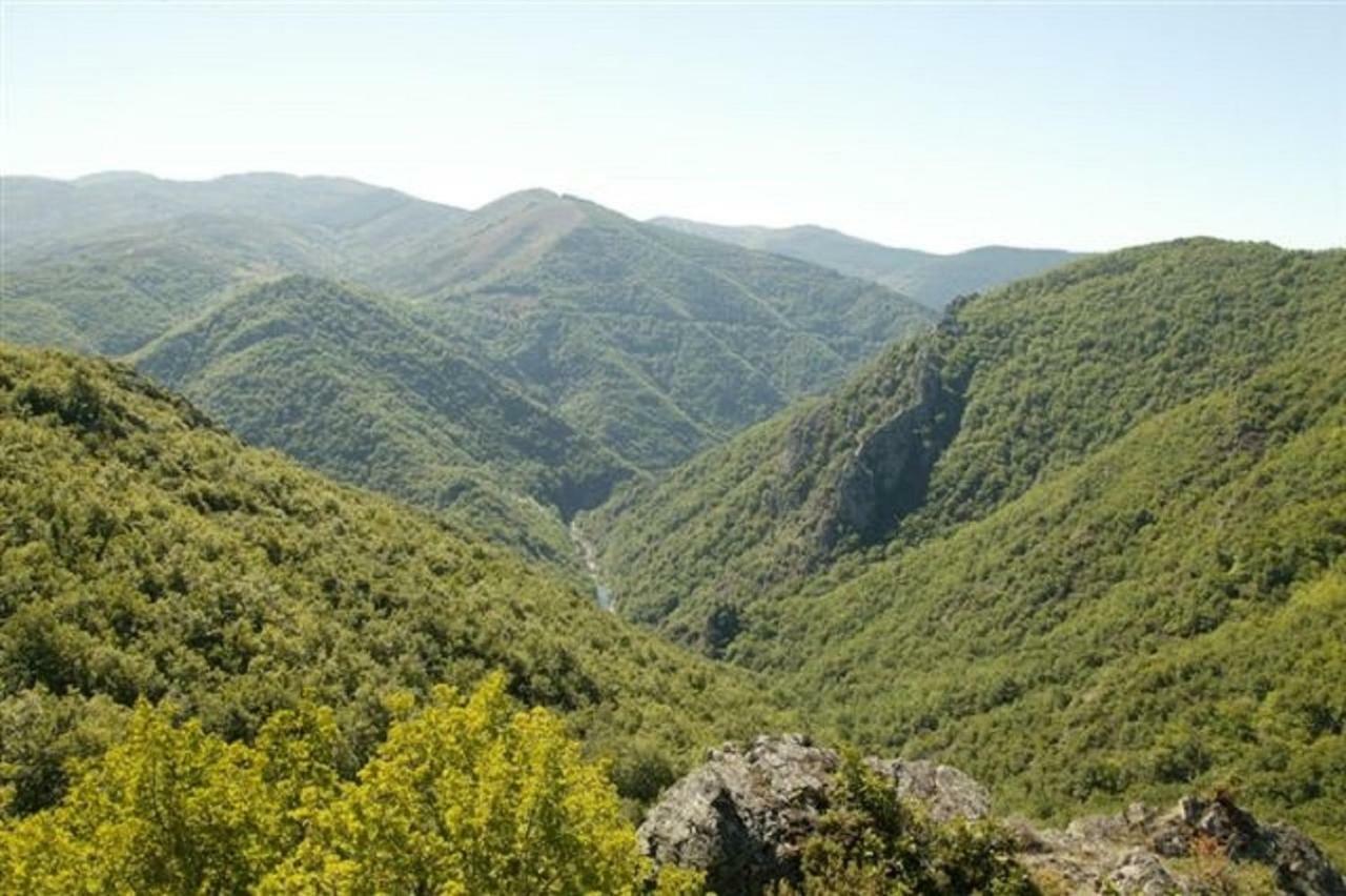 La Joliette Ξενοδοχείο Junas Εξωτερικό φωτογραφία
